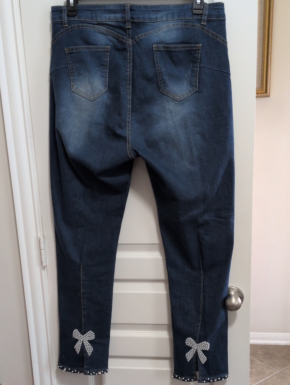 Super Cute Beaded Design Brushed Stretch Jeans - Picture 1 of 10